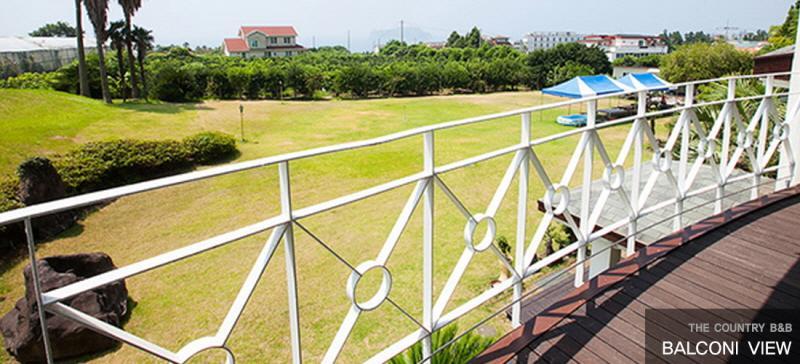 Jeju Land Pension Сеогвипо Екстериор снимка
