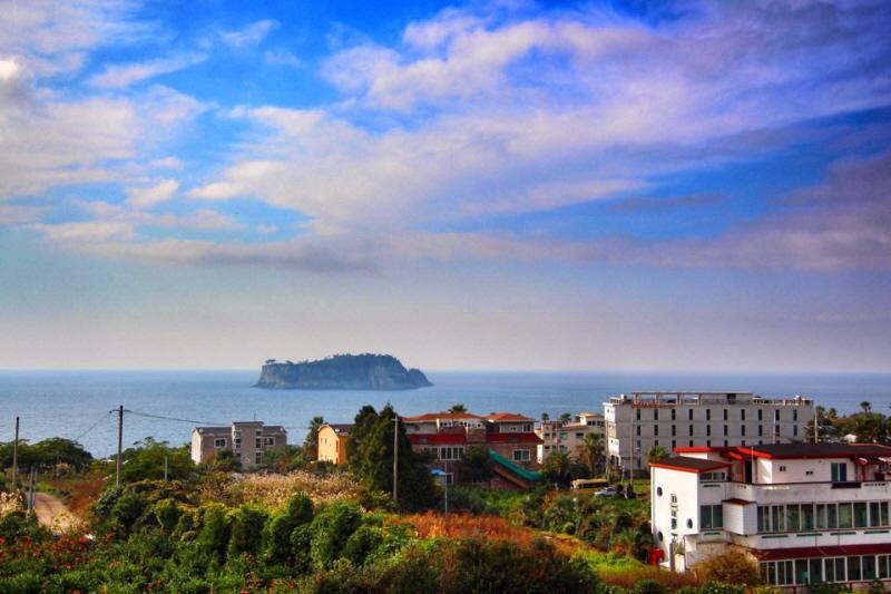 Jeju Land Pension Сеогвипо Екстериор снимка